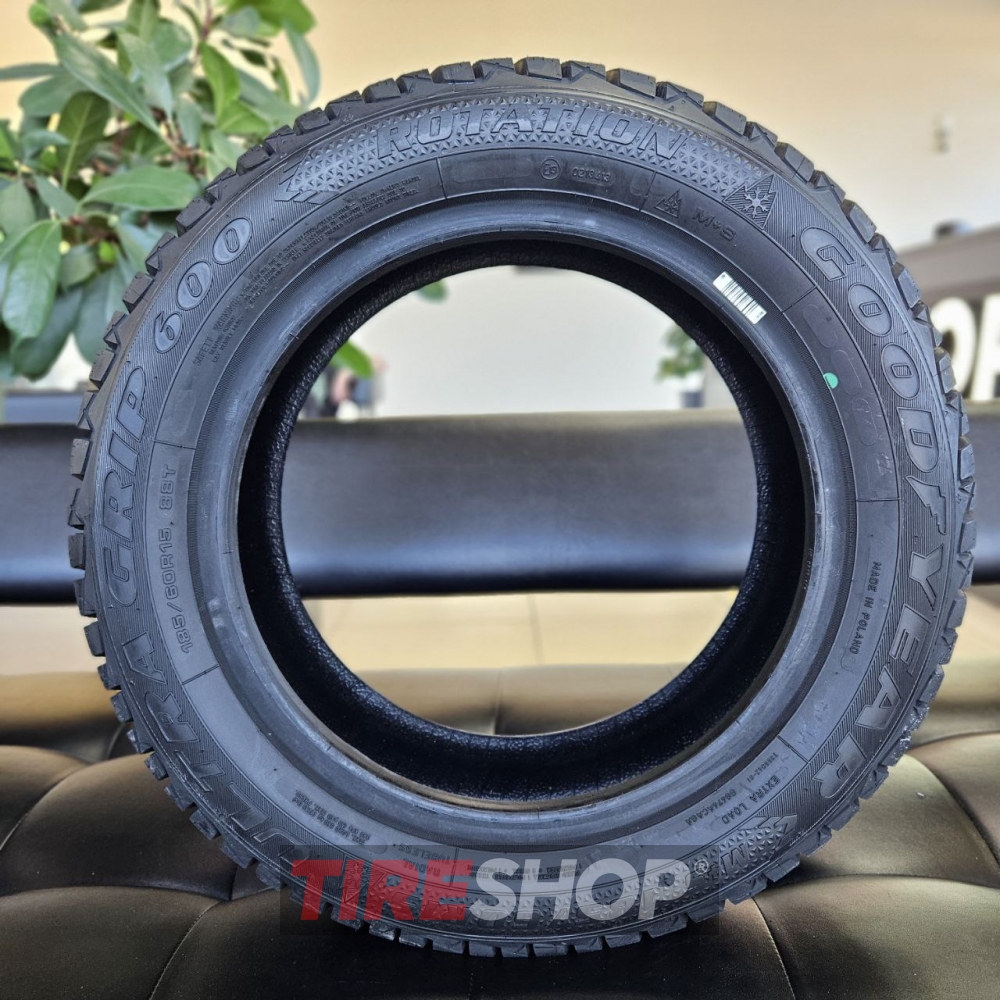 Зимние шины Goodyear UltraGrip 600 215/65 R16 98T (под шип) - Фото 5 width=