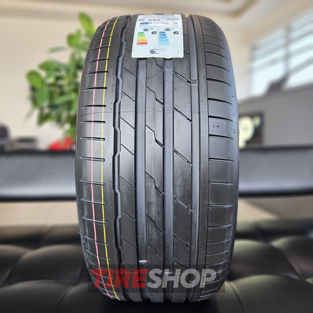 Летние шины Hankook Ventus S1 Evo3 K127 245/45 R20 103Y XL - Фото 3 width=