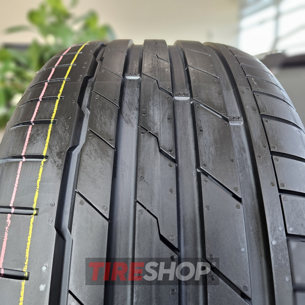 Летние шины Hankook Ventus S1 Evo3 K127 245/45 R20 103Y XL - Фото 4 width=