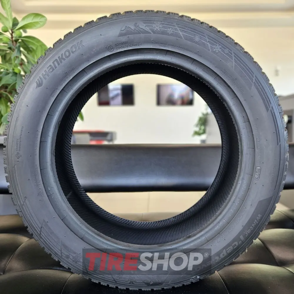 Зимние шины Hankook Winter i*cept evo3 X W330A 235/60 R18 107H XL - Фото 5 width=