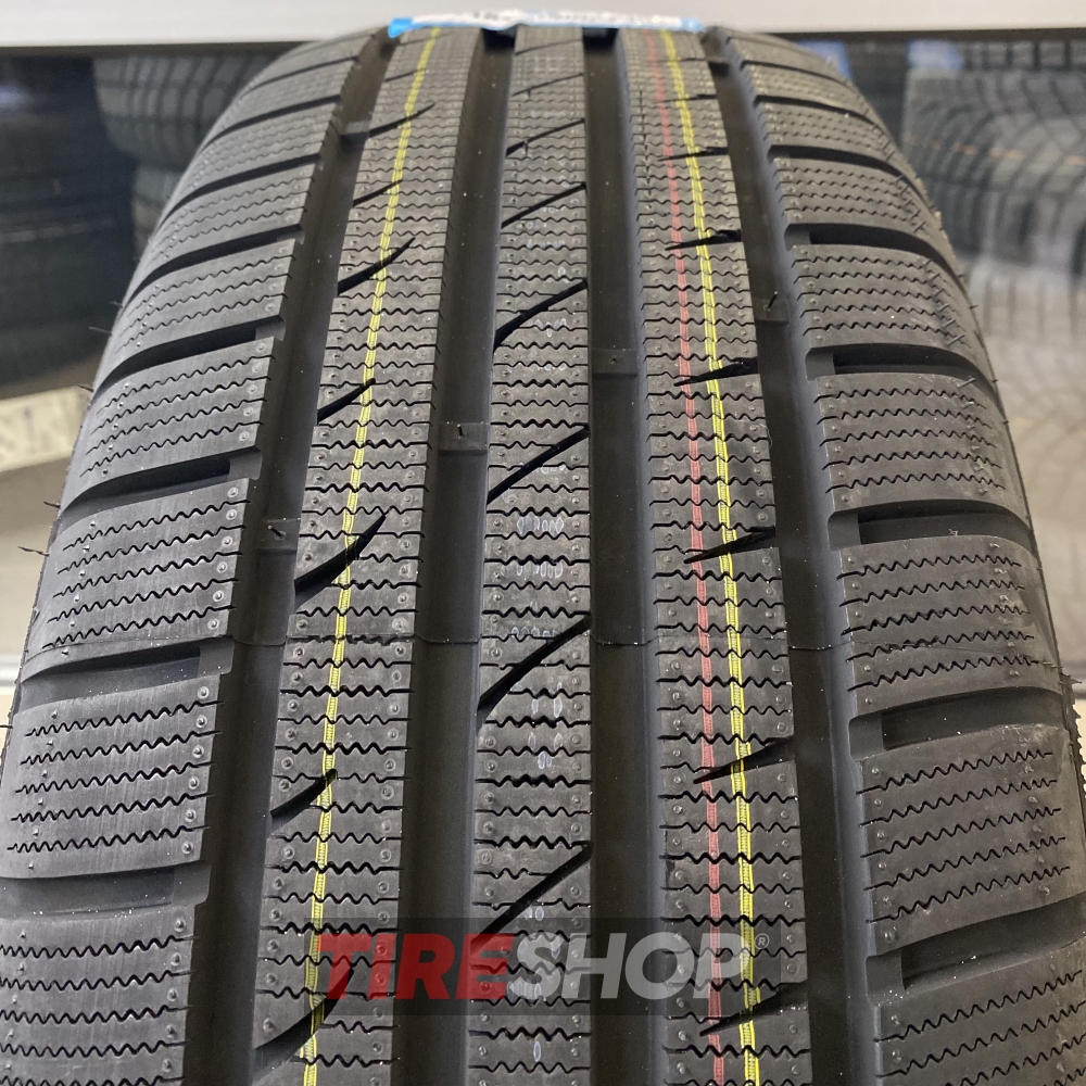 Зимние шины Superia BlueWin UHP 225/55 R17 101V XL - Фото 4 width=